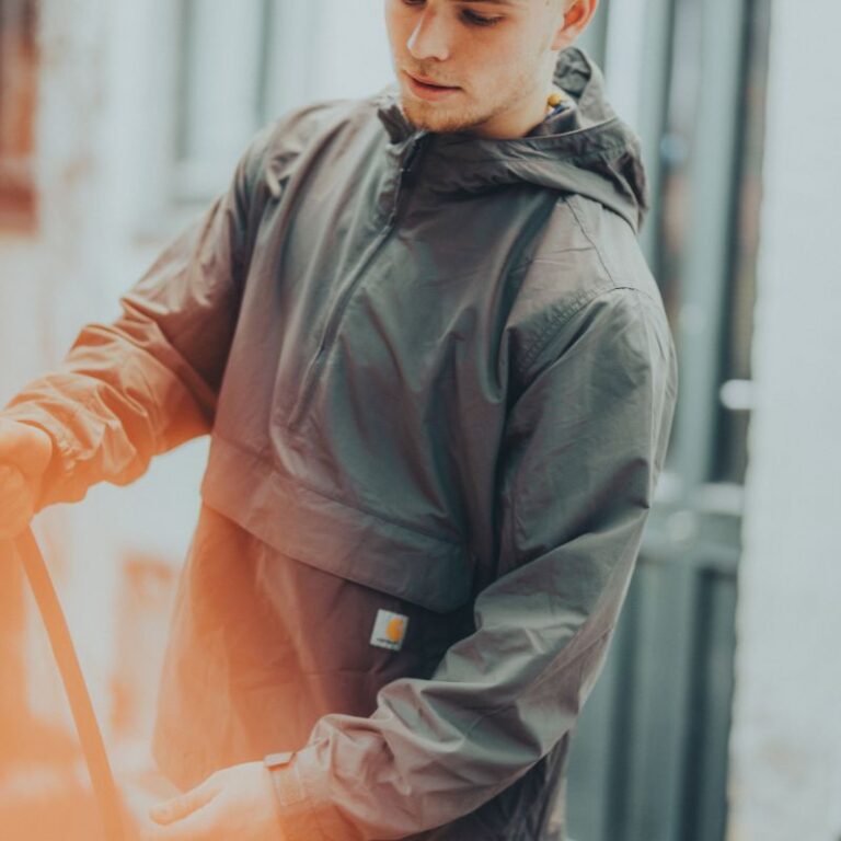 Jakki léttur Anorak  Small