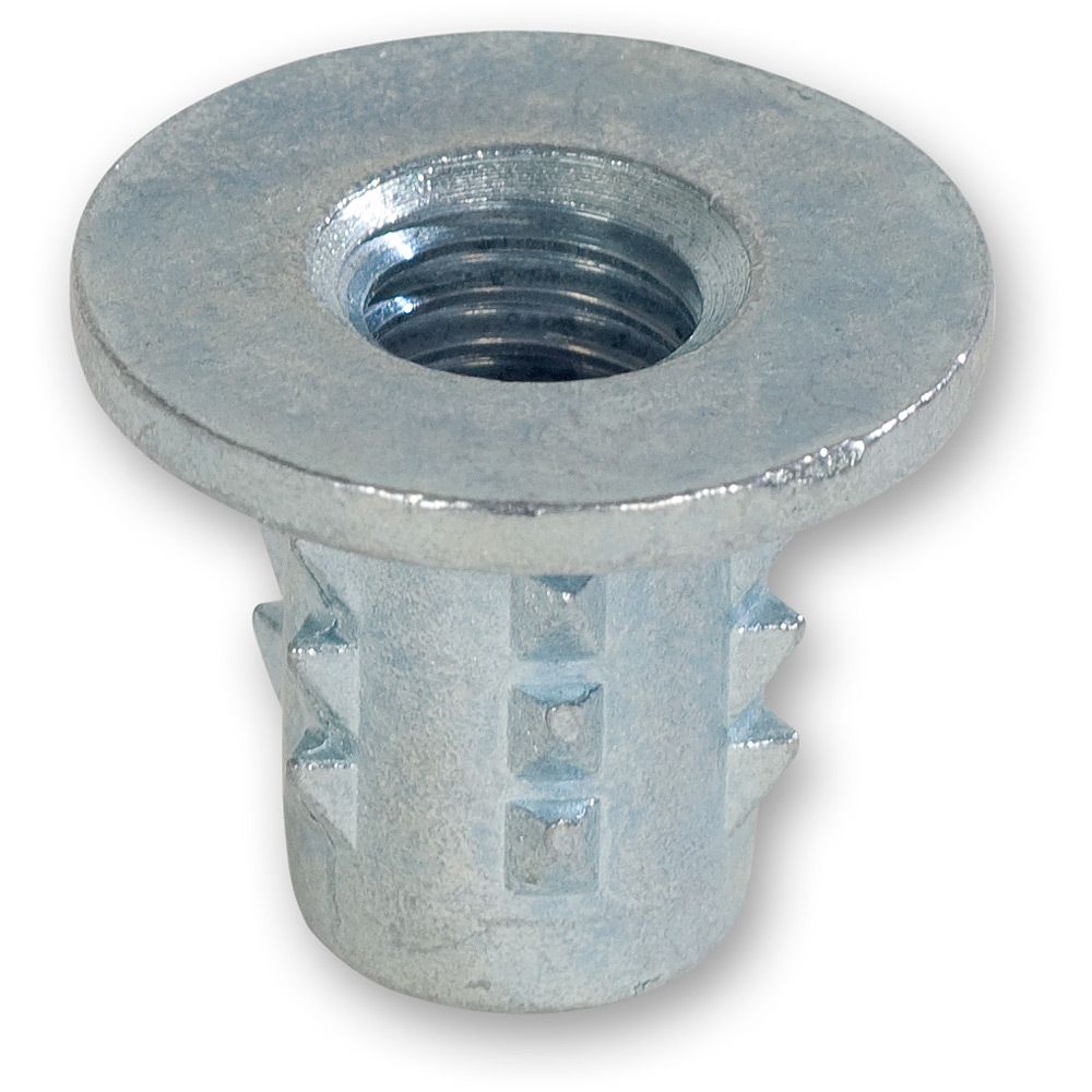 Snitthulsur í trje M8-(innan)