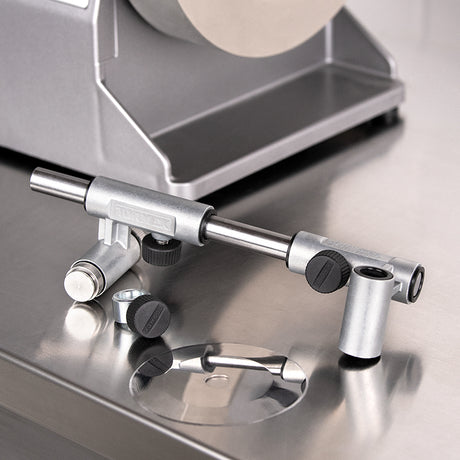 RBS-140_infront_of_T-2_800x800.jpg