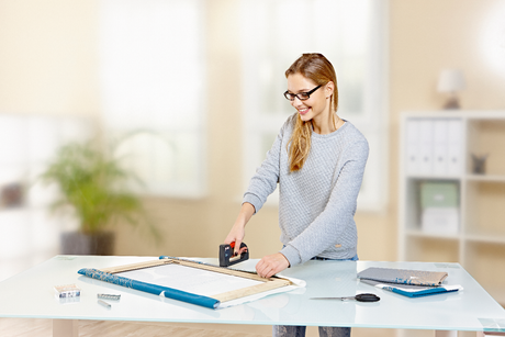 Novus_Novus_J_11_A_Handtacker_Bilderrahmen_2__20200609101401_204943-1000x667.png