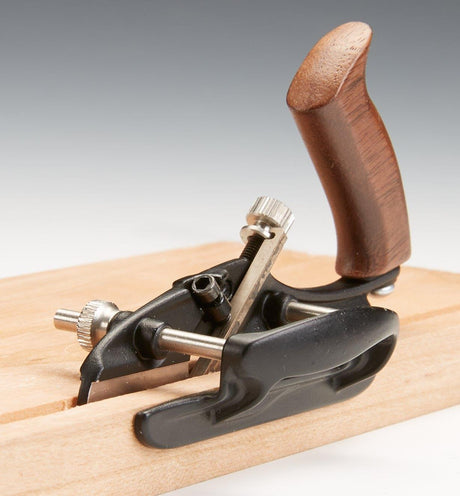 05P8224-veritas-miniature-plow-plane-u-01-r.jpg