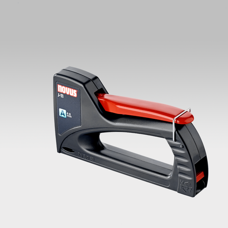 Novus_Novus_J_11_A_Handtacker_Detail_Griffverriegelung__20200609101111_204941-1000x1000.png