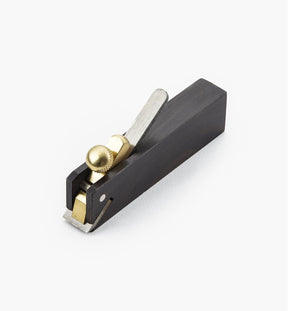 07P1505-miniature-chisel-plane-f-05.jpg